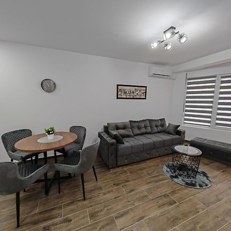 Veliko GradišteImperialアパートメント エクステリア 写真
